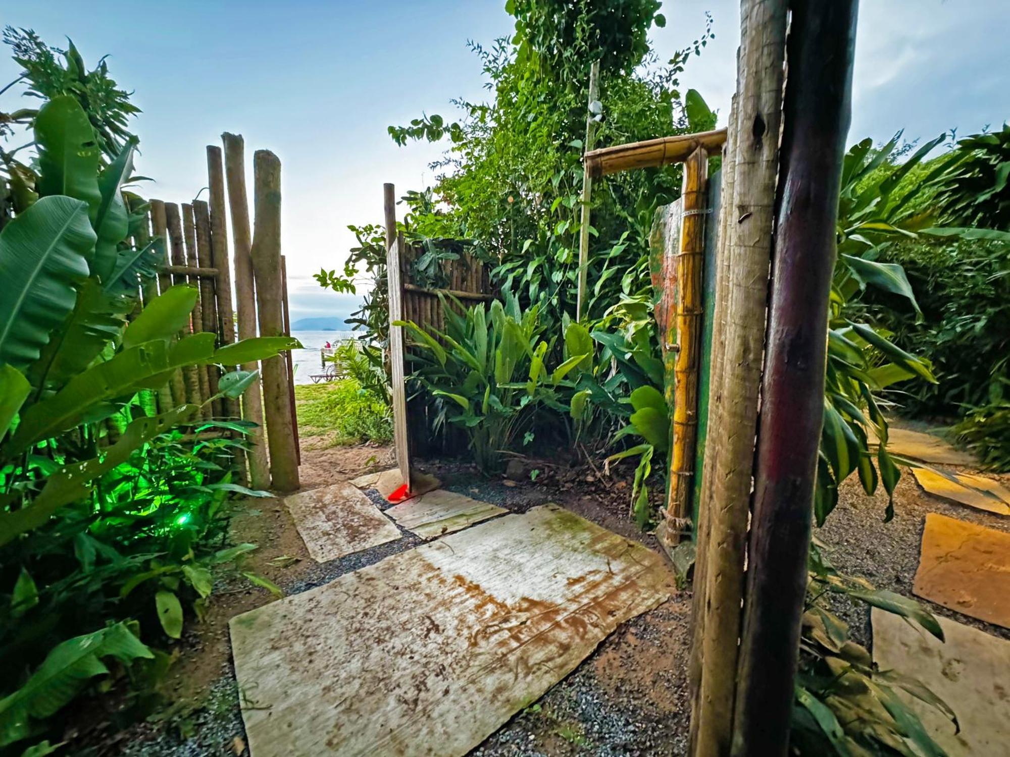 Hotel Joaoemaria Da Ilha à Praia de Araçatiba Extérieur photo